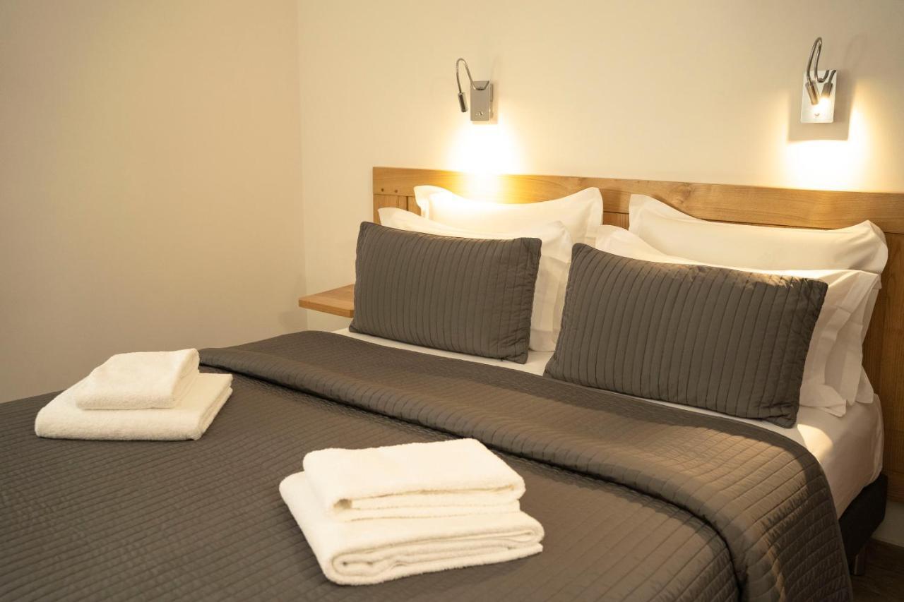 Suites In Erbalunga 厄尔巴隆加 外观 照片